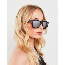 HAWKERS Lunettes De Soleil Pour Homme Et Femme ONE CARBON Black Silver 11 HAWKERS Lunettes De Soleil Pour Homme Et Femme ONE CARBON Black Silver -Camping Rabais Magasin lunettes de soleil pour homme et femme one carbon black silver 4